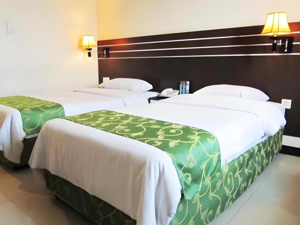 Grand Antares Hotel Medan Esterno foto